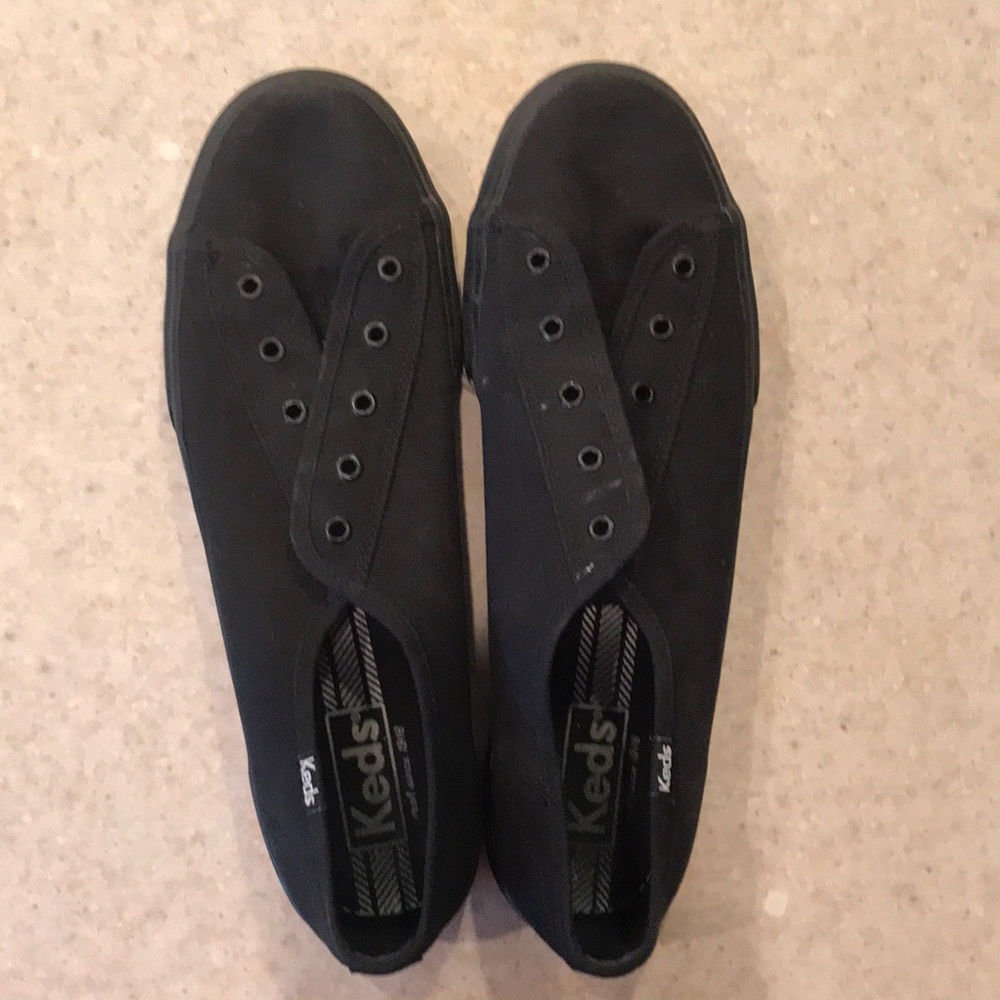 KEDS classic black sneakers women’s sz 9🙌